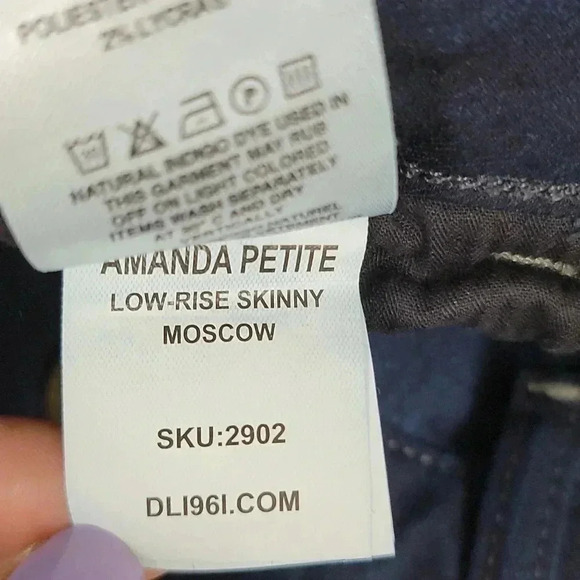 DL1961 Amanda Petite Low- Rise Skinny In Moscow - Picture 10 of 13